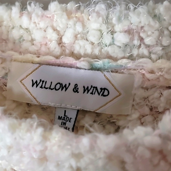 Willow & Wind Soft Boucle Sweater Light Blue, Light Pink & White - Picture 10 of 12